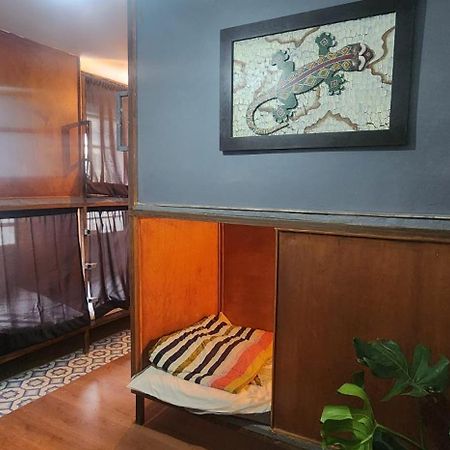 Portelli Hostal Zona G- Para Extranjeros Bogotá Kültér fotó