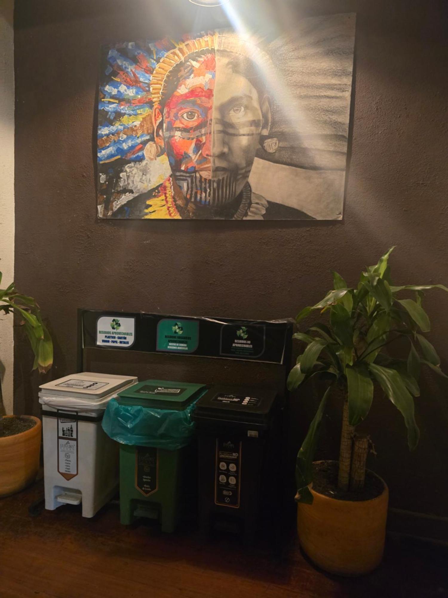 Portelli Hostal Zona G- Para Extranjeros Bogotá Kültér fotó