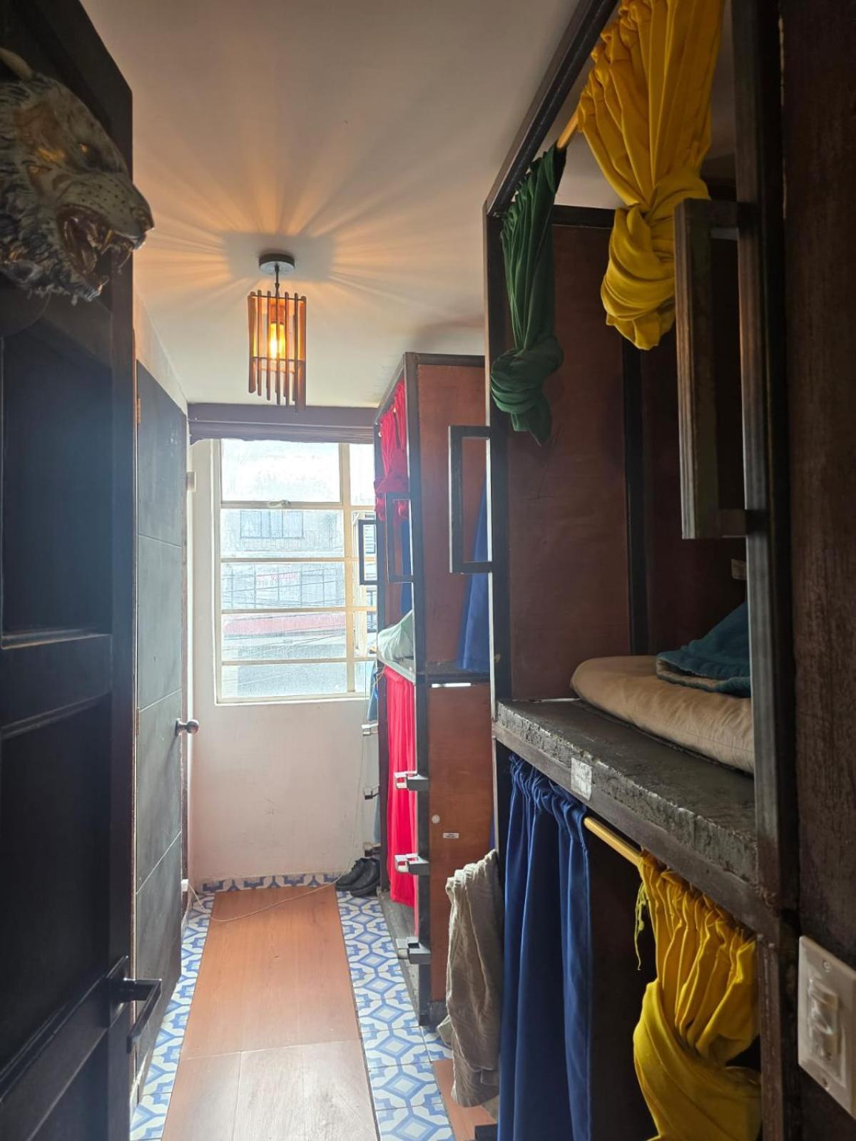 Portelli Hostal Zona G- Para Extranjeros Bogotá Kültér fotó