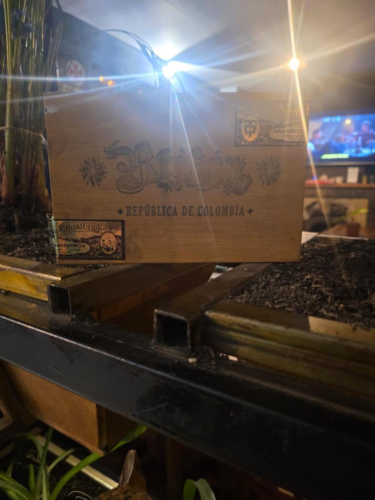 Portelli Hostal Zona G- Para Extranjeros Bogotá Kültér fotó